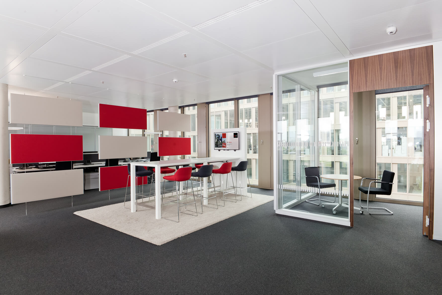 Jones Lang LaSalle Raumhaus